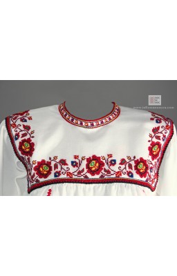 ルーマニアの民族衣装 - Oas