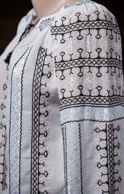 traditional romanian folk blouses