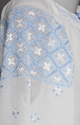 romanian hand stitched blouse