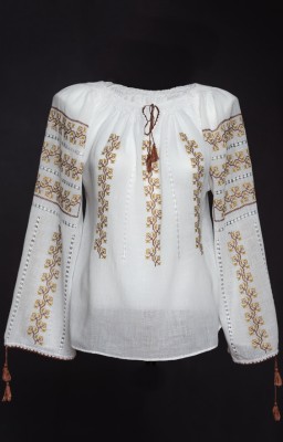 romanian ie blouse price