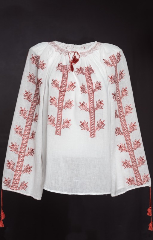handmade embroidery romanian blouse