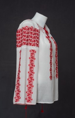 manually embroidered romanian blouse