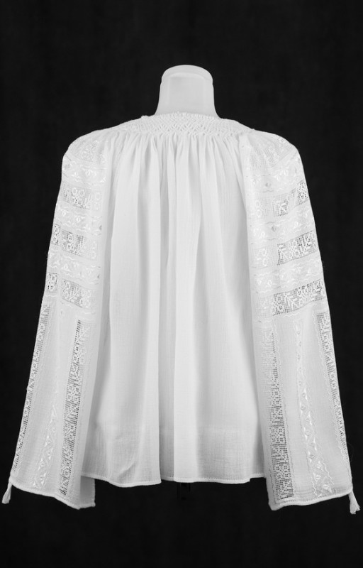 Romanian Summer White Peasant Blouse
