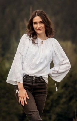 Handbestickte rumänische...