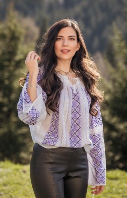 Romanian Embroidered Blouse...
