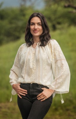 Handmade Romanian...