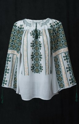 Romanian peasant blouse IA