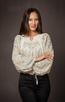 ルーマニアの刺繍入りブラウス-ハーモニー